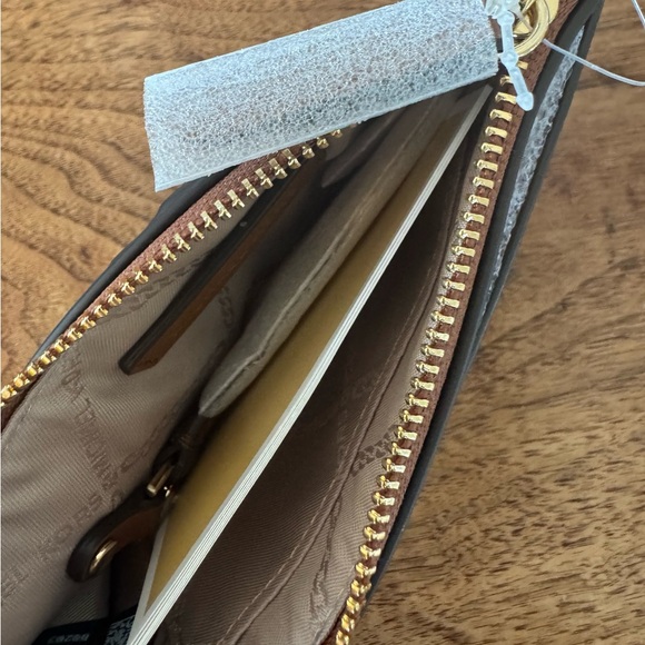 NWT Michael Kors Jet Set Charm Slim Medium Card Case Wallet - Picture 4 of 9